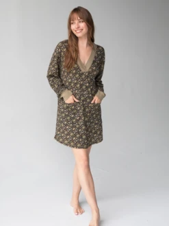 Natural Life Charlie Long Sleeve V-Neck Dress - Black Tan Daisies -Natural Life Shop 484A0143 20copy